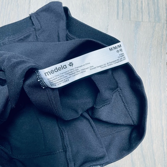 Medela pumping bra - Picture 2 of 6